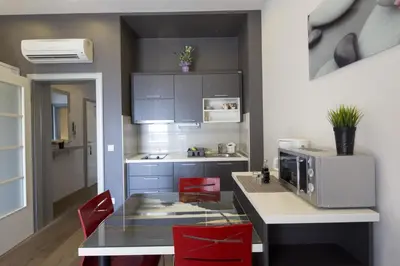 Kuhinja ili čajna kuhinja u objektu Apartments by the sea Makarska - 20587