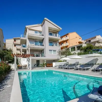 Azalea Apartments