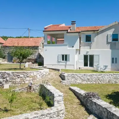 Stunning Apartment In Podgrade With Wifi