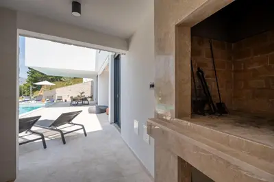 Bazen u objektu Villa Sea Breeze, Brzet, Omiš ili u blizini