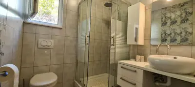 Kupaonica u objektu Apartments Antica