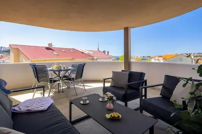 Balkon ili terasa u objektu Comfortable Penthouse Apartment - Sita