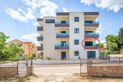 Zgrada u kojoj se nalazi apartman