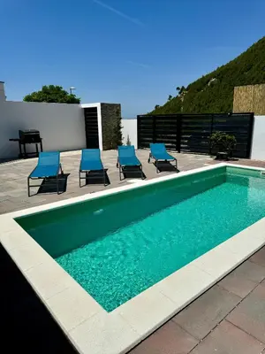 Bazen u objektu Villa Blue Lagoon ili u blizini