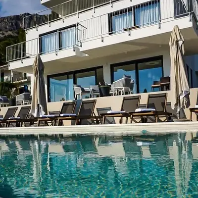 Luxurious and spacious pet friendly villa in Brela