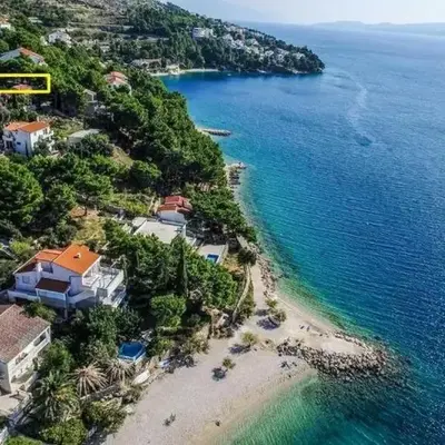 Apartments with parking space Nemira