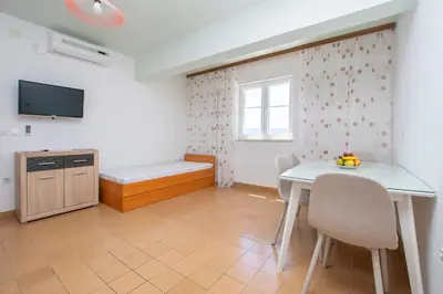 TV i/ili zabavni centar u objektu Apartments Anita